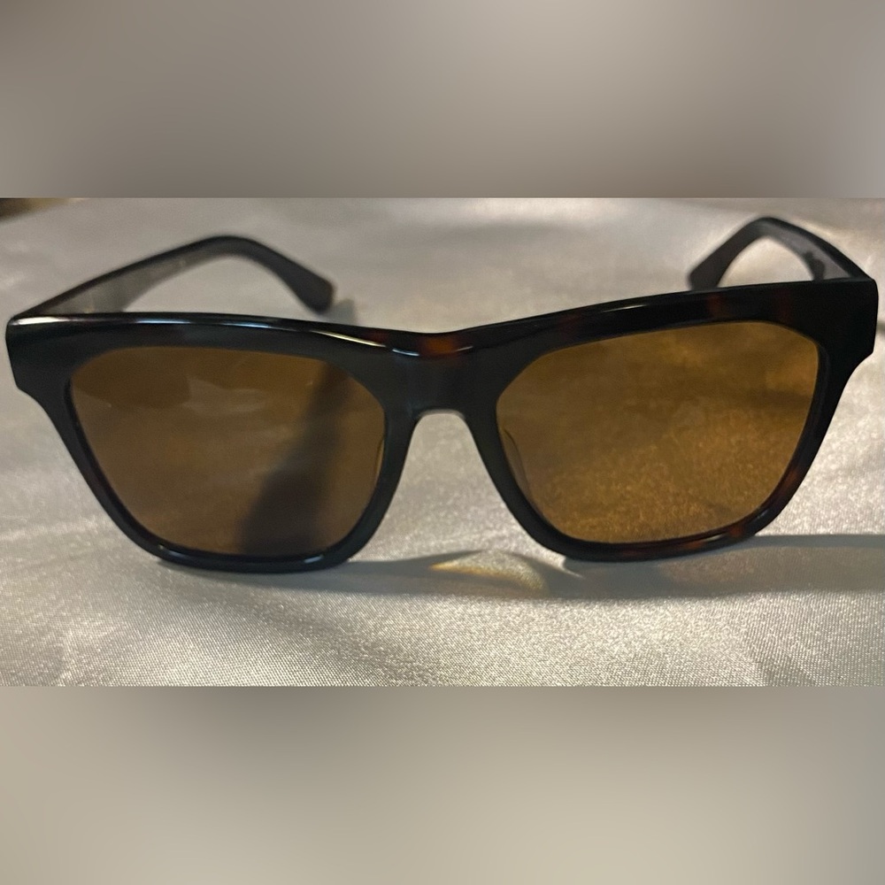 Stylish Brown Sunglasses